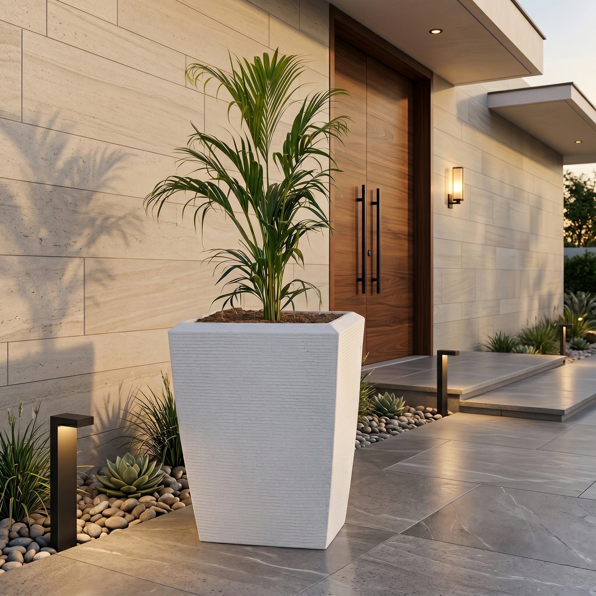 Opera Planter