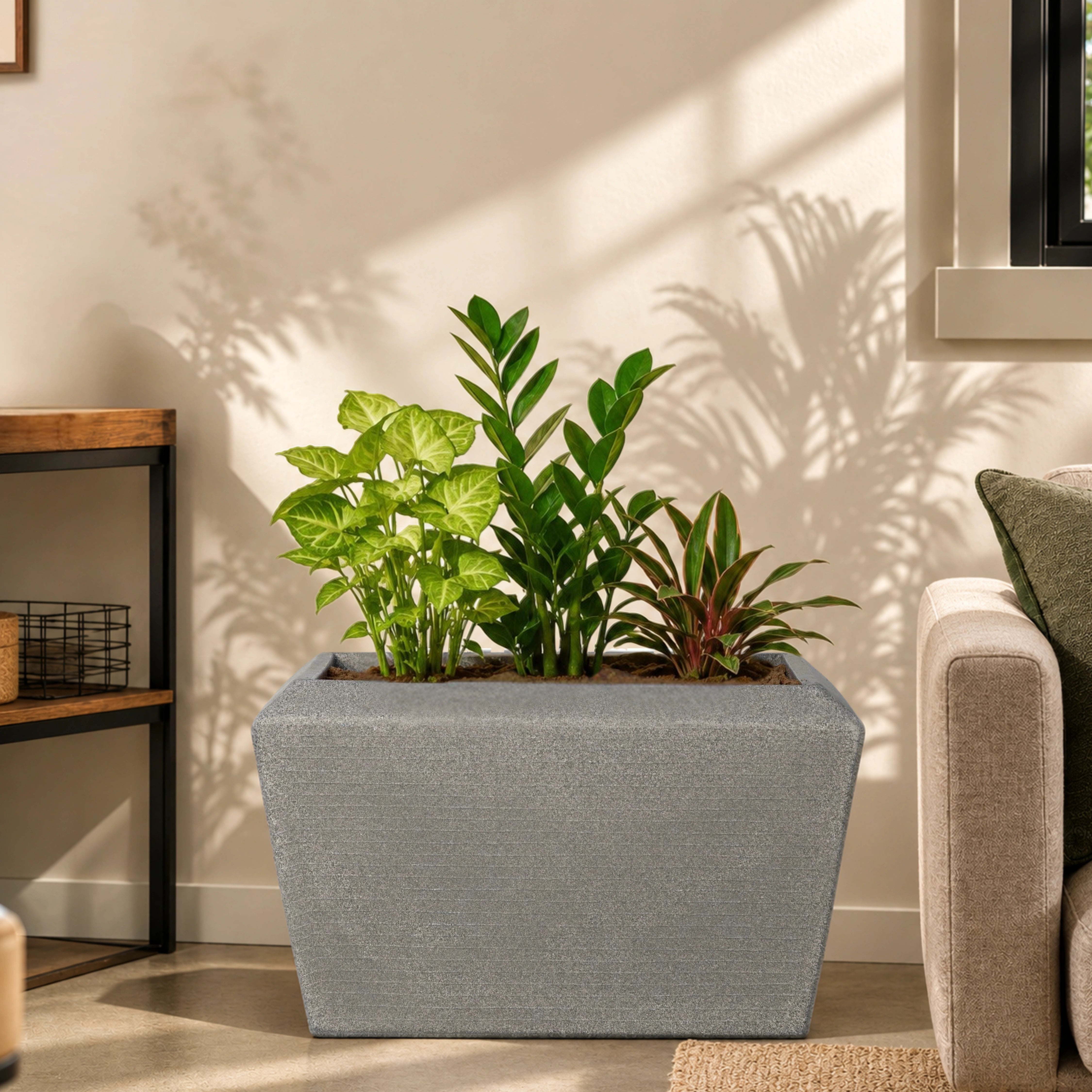 Opera Planter